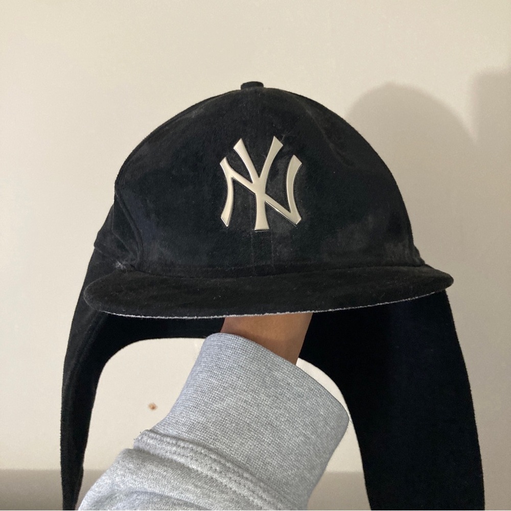 NY YANKEE dog ear cap 7 1/2